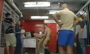 Vẻ đẹp đã quan hệ tình dục. Cô ấy phim sex nhật bản full không che mời tôi vào phòng và rất thích nó