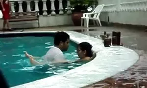 Xem video khiêu dâm trực tuyến trên một chiếc du thuyền với cô gái tóc vàng Sophie Evans phim sex nhat ban hd hay nhat hoặc tải đó để điện thoại trong chất lượng tuyệt vời, trong dạng mp4.
