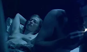 Các tuổi trẻ đã có một chuyện với mẹ. Vào một ngày, đẹp trai nhìn vào vẫn còn gợi cảm và hấp dẫn mẹ và ngay lập tức lôi cô ấy tới giường từ cửa. Có, ông đưa nở trên dương vật của mình và bắt đầu làm tình cô ấy. Trong thế, các người phụ nữ nhổ nước bọt vào các ngón tay và chạm vào cô ấy đóng. Các mẹ rên rỉ rất to ở đánh đòn, và có kinh nghiệm rất cảm xúc. Sau đó là trẻ rogue thay đổi vị trí của mình và tiếp tục cuộc điều tra của mình. Cuối cùng, người phụ nữ đã lấy súng và bắt đầu mút sex vú to nhật bản nó. Vẻ đẹp đã làm điều này cho đến khi con đã hoàn thành.