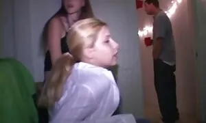 Xem video khiêu dâm trực tuyến với Nikki hoặc tải chúng để điện thoại nữ diễn viên phim sex nhật bản trong chất lượng tuyệt vời, trong dạng mp4.