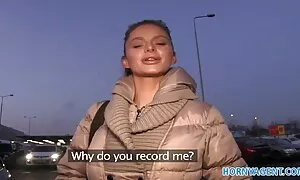 Những người đàn ông hói đầu cởi quần áo toàn bộ cơ thể của mình, cô gái trẻ đẹp và bắt đầu hôn cô gái trên cổ từ từ đi xuống cơ thể của người đẹp. Các người đàn ông thực sự muốn làm tình với các cô gái, đặt vẻ đẹp của ông trở lại, các chàng trai phim người lớn nhật tổ chức các cô gái với một tay trên dạ dày của mình, và mu, và dương vật của mình theo nghĩa đen đã đi vào khá của mình, cô bé. Các người đẹp vô cùng nhanh chóng và say đắm, các người đàn ông đẹp trai rất thích làm tình với một cô gái, sau đó, cô dâu đã vô cùng hạnh phúc, và cô ấy hói bạn trai đã có thể cống tất cả các tinh trùng vào trong âm đạo của các con bò cái.