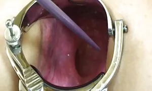Một đồng quản gia dương mông và hút của ông chủ làm tình, người phụ nữ ở âm hộ của cô trong súng gây các diễn viên jav nhật ra.