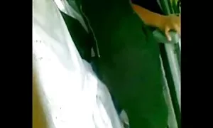 Ngắn Đức cởi quần áo của họ trong cuộc phỏng vấn và chà đôi môi của họ với những ngón tay của họ ở phía sex nhật vu to trước của các đặc vụ.