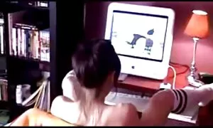 Lesbian với linh mục hôn khỏa thân gần hồ bơi. Một, da ngăm đen, với khuôn cô gái và một người bạn tóc vàng. Phụ nữ trẻ có một dương vật, tuyen tap sex nhat ban và có quan hệ tình dục với một nhân vật.