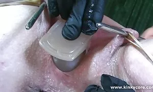 Phụ nữ phim sex nhật bản vú to da đen bị ung thư. Chồng đi làm và đi về với vợ mình. Ông hạnh phúc mở cúc bay của mình và bắt đầu thổi kèn.