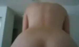 Một người đàn ông da phim nhật bản jav đen, một phụ nữ, ông gặp nhau trên một sân bóng rổ. Ông bắt đầu với một thổi kèn, và sau đó bị ung thư.