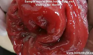 Một chick đã tắt cô ấy, đồ lót và bị ung thư diễn viên khiêu dâm nhật trên bàn, lấy một gã hói của lớn.