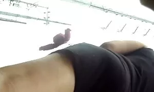 Hai người bạn của mình mời bạn gái với nhau một rộng rãi thuê căn hộ để có quan hệ tình dục với một cô gái tóc vàng biết rằng bạn bè vẫn còn những náo, người yêu tình dục và một chút không quan tâm chơi với các chàng trai. Sau khi ngồi những người nông dân, mỗi ngày một dương vật, với âm hộ của họ, các chàng trai phân phối làm thế nào họ sẽ các cô gái của họ, trống và bắt đầu quay chậm tình các cô gái với họ rất lớn. Một trong những kẻ diễn viên phim sex nhật bắt đầu chết tiệt các cô gái trong một rất đẹp, và mong muốn theo cách của mình trong hậu môn, cho đến khi một trong những thứ hai tách các vòi từ của bella miệng cho đến khi hai người bạn hoàn toàn giật gân các cô gái với kiêm của họ.