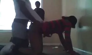 Vợ với lớn diễn viên sex nam nhật bản nhô ra sữa ngồi trên của một người đàn ông đen. Nhào dương vật với một mưa và có một dương vật của má.