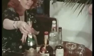 Vuốt ve âm hộ của cô trong phòng tắm hơi. Chúng ta còn lại với một người bạn và bắt đầu jav nhat ban khong che nhau